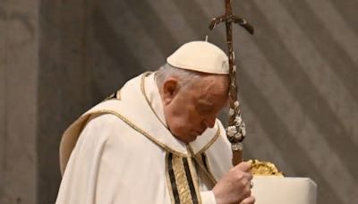 Papa Francisco pidió a los sacerdotes liberarse de "recriminaciones, egoísmos y ambiciones"