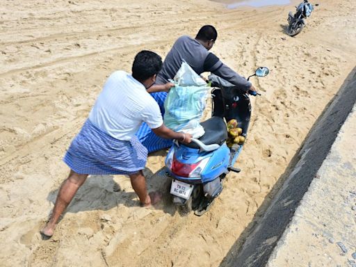 Pulicat residents demand better maintenance of East Coast Road