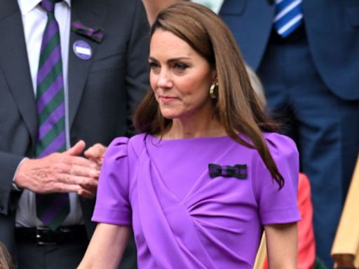 Kate Middleton envia mensagem subliminar em aparição pública