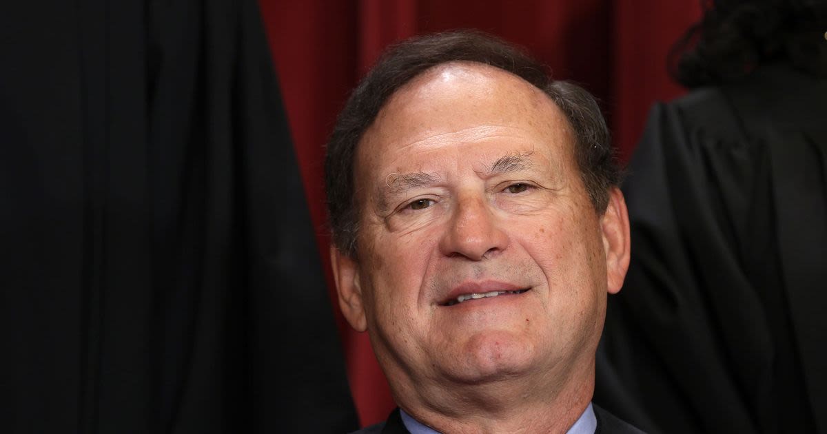 Alito warns of threats to freedom of speech and religion