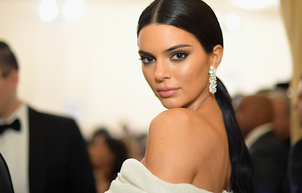 Kendall Jenner Addresses Accusation That She's the Most "Boring" Kardashian Sister: "I Am a Good Time, 'Kay?"