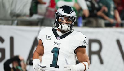 Stock Up or Down: Eagles Training Camp Update