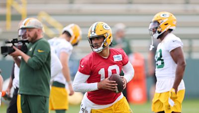 Packers QB Jordan Love won’t practice during training camp until he has new deal