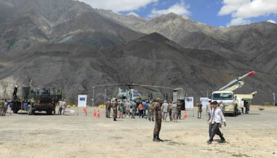 25 yrs of Kargil war: IAF recalls ‘Op Safed Sagar’, pays homage to fallen heroes