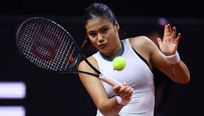 Emma Raducanu overpowered by Iga Swiatek as Brit crashes out of Stuttgart Open