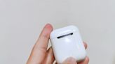 AirPods 一邊耗電快很快怎麼辦？告訴你原因和解決方法