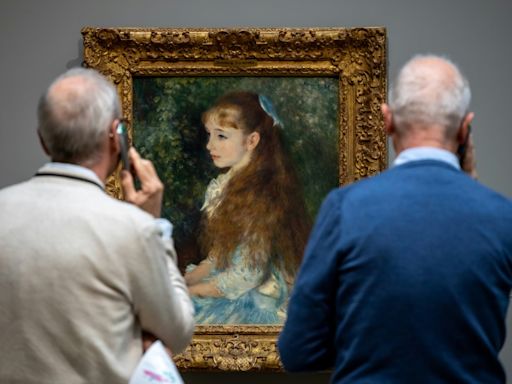 Experts press Swiss foundation over Nazi-era art collection