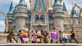 ¿Cuántos dólares necesita una familia para viajar a Disney en diciembre 2023?