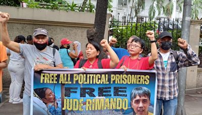 News in Pictures | Groups call to release sick, elderly political prisoners, drop all false charges