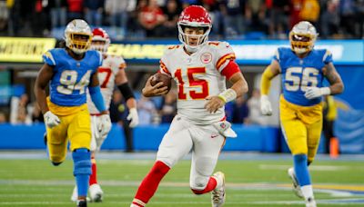 NFL scores, results: Chiefs fend off Chargers as Jayden Daniels leads Washington to blowout win