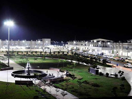 Hyderabad no longer common capital of Telangana and Andhra Pradesh
