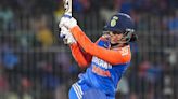 Smirti Mandhana's fifty propels India to 165/6 against Sri Lanka in women's Asia Cup final