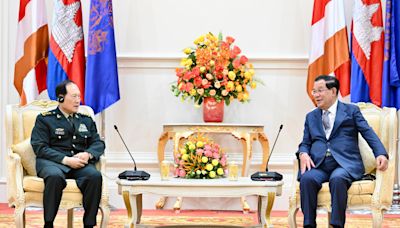 柬埔寨總理稱 中美防長將在暹粒舉行雙邊會談