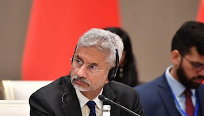 EAM Jaishankar Arrives in Sri Lanka to Hold Talks with Country's Leadership - News18