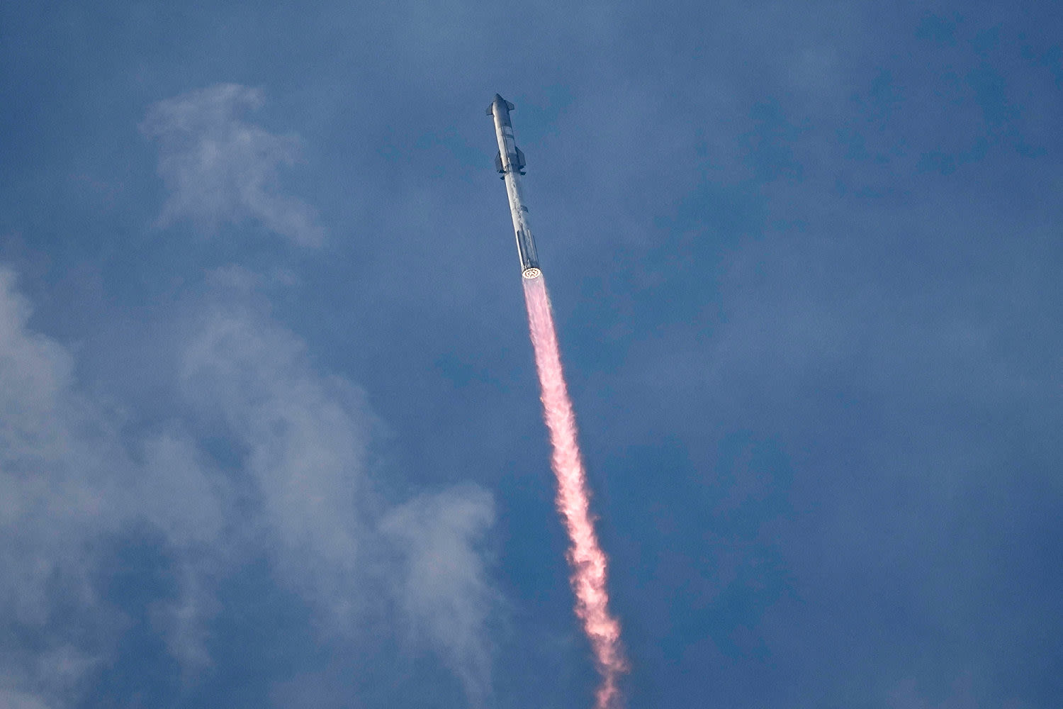 A week of rocket launches: SpaceX and Boeing each prepare for high-stakes flights to space