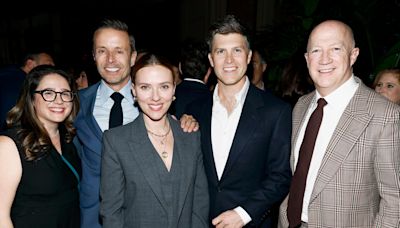 Scarlett Johansson and Colin Jost Step Out in Suits Before White House Correspondents’ Dinner