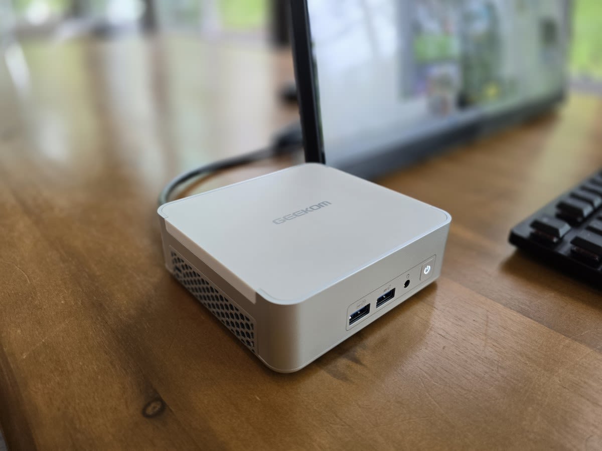 GEEKOM XT12 Pro mini PC review - a new model series with some familiar features - The Gadgeteer