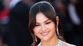 Selena Gomez Becomes One of The Youngest Billionaire; Do You Know Her Net Worth? - News18