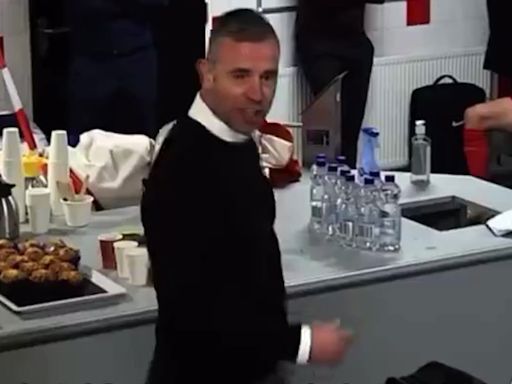 Watch new Man Utd coach have expletive-filled dressing room meltdown on TV doc