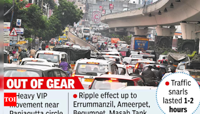 VIP movement causes traffic snarls in Hyderabad city center | Hyderabad News - Times of India