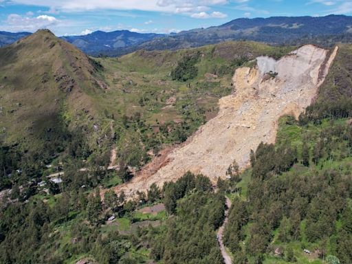 Papua Nueva Guinea. Más de 300 muertos y 1000 autos sepultados tras un derrumbe