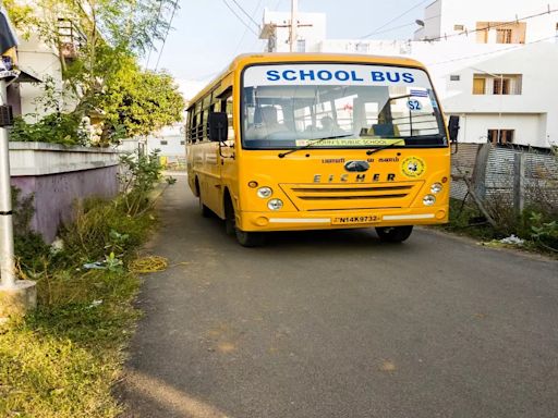 Private School Makes Students Stay Back to Coerce Parents to Opt For School Transport, Allege Parents