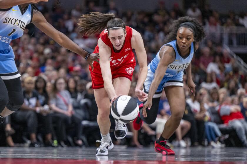 Caitlin Clark's rough weekend in the WNBA: What happened?