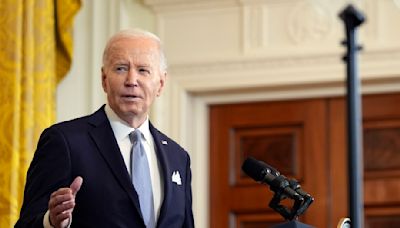 Letters to the Editor: The economy is fine, but the Biden campaign's economic strategy is brain-dead