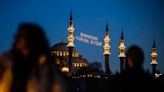 A Turkish artisan has kept the Istanbul skyline lit during Ramadan for decades. He may be the last