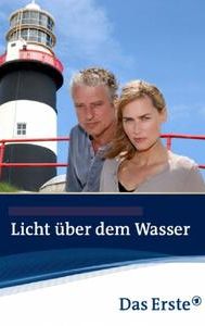 Licht über dem Wasser