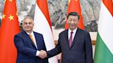 Xi recebe Orbán em Pequim e defende canal de diálogo entre Rússia e Ucrânia