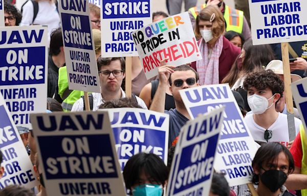 University Of California Grad Student Strike Hits 6 Campuses