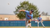 With wind blowing in, Jake Niedzwiedz dials in for West Aurora. Does it work? ‘You can challenge a little more.’