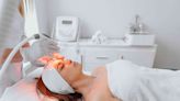 7 Benefits of Red Light Therapy