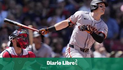 Yastrzemski suena jonrón tras la visita de su abuelo y Gigantes superan 3-1 a Medias Rojas