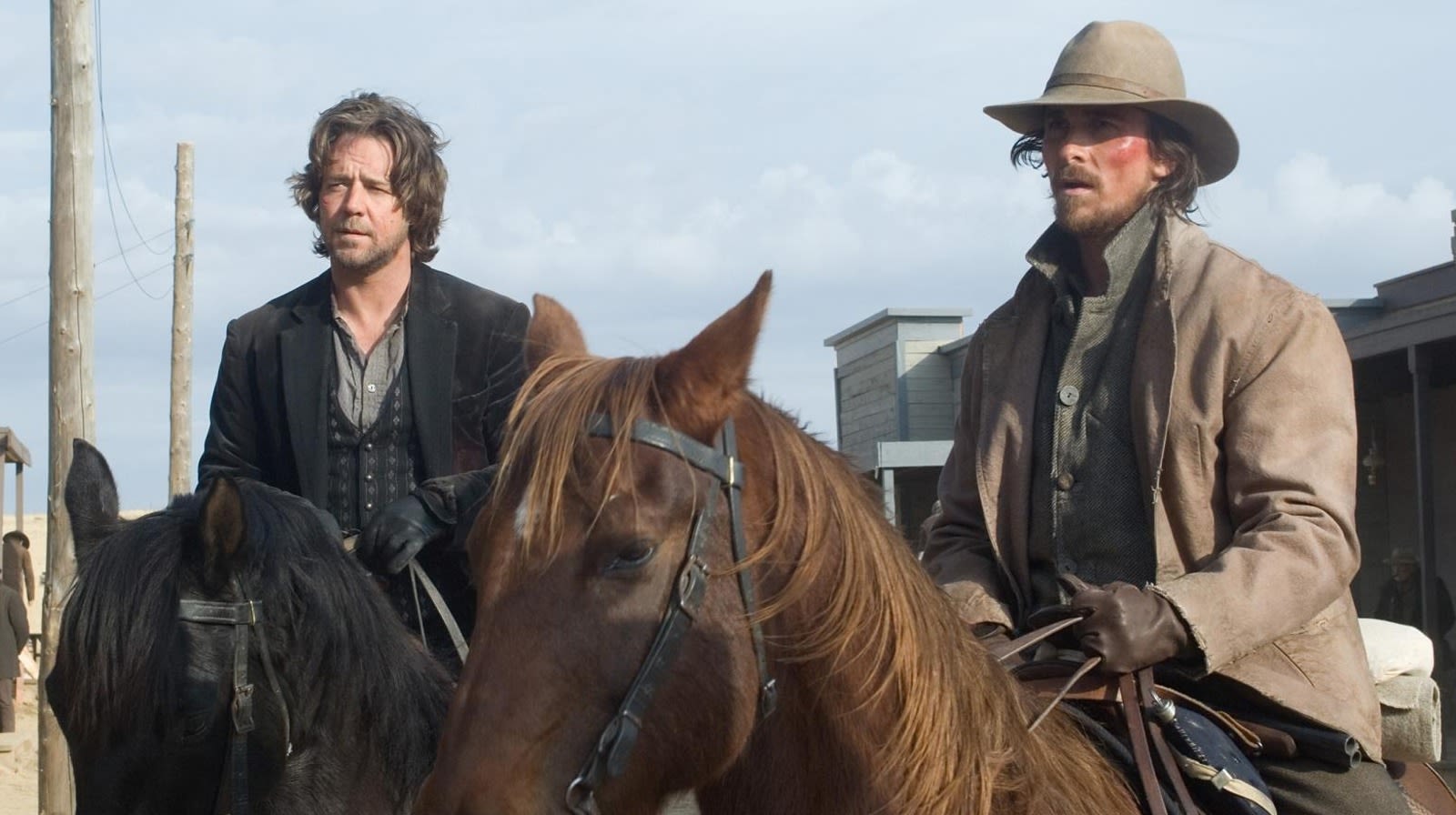 Russell Crowe & Christian Bale's Critically-Acclaimed 2007 Western Is Killing It On Netflix - SlashFilm