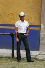 Fernando Colunga