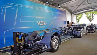 台塑汽車聯手歐洲VDL集團，發表為台灣特別改良之SB-4000大客車底盤