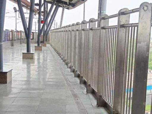 Wall collapse aftermath: DMRC replaces walls of 5 Pink Line stations with steel railings