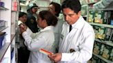 Solicitan informes al ministro de Salud y al titular de Essalud sobre supuesta colusión entre 15 farmacéuticas