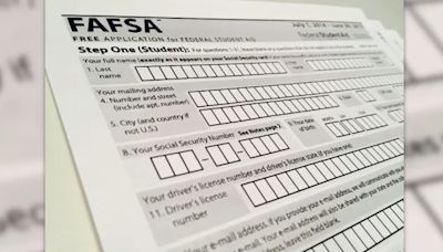 Troubled rollout of new FAFSA form leaves families, students in limbo