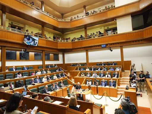 El pleno de constitución del Parlamento vasco se podría celebrar el 14 de mayo