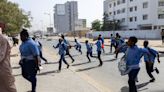 Un muerto en protestas violentas en Senegal contra el aplazamiento de las elecciones