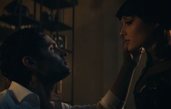 Penn Badgley Is the Object of Ariana Grande’s Obsession in the Video for “The Boy Is Mine”