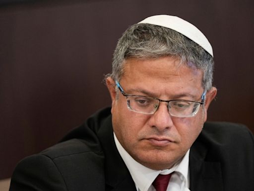 Far-right Israeli minister visits sensitive Jerusalem holy site, a threat to Gaza ceasefire talks