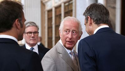 Charles III : le Roi a “un caractère épouvantable” mais… les langues se délient