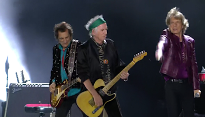 The Rolling Stones take stage at Soldier Field for first time since 2019