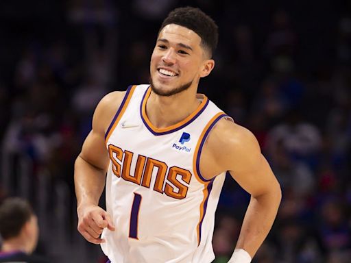 Devin Booker's Incredible Layup Went Viral In USA-South Sudan Game