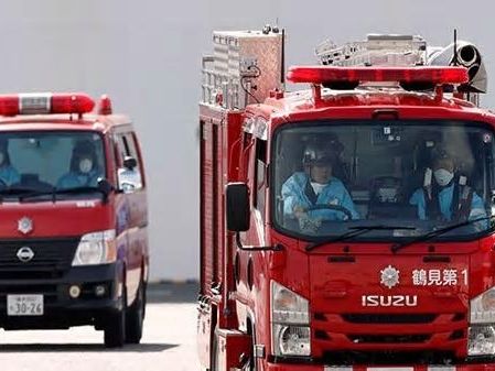 日本26歲消防員下班拍AV遭停職 5次報酬25萬日圓 網民：太便宜啦