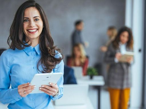 Reducción de jornada laboral: explican si bajan sueldos y qué pasa con día de la familia